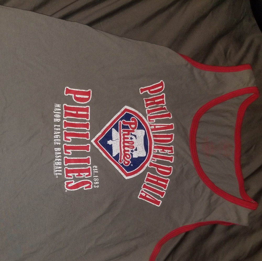 Philadelphia Phillies tank top ⚾️🔥